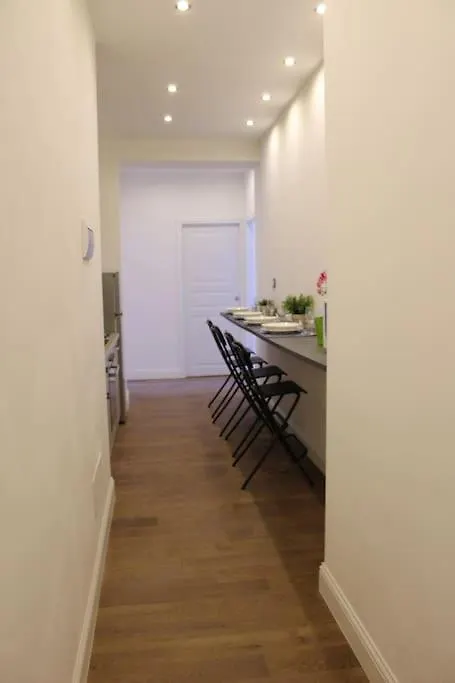Art Apartment Stazione B Florenz Italien