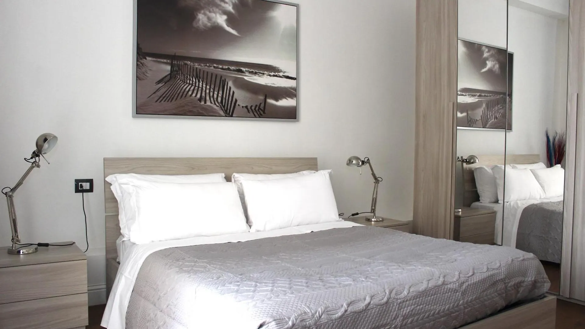 Art Apartment Stazione B Florence 0*,  Italy