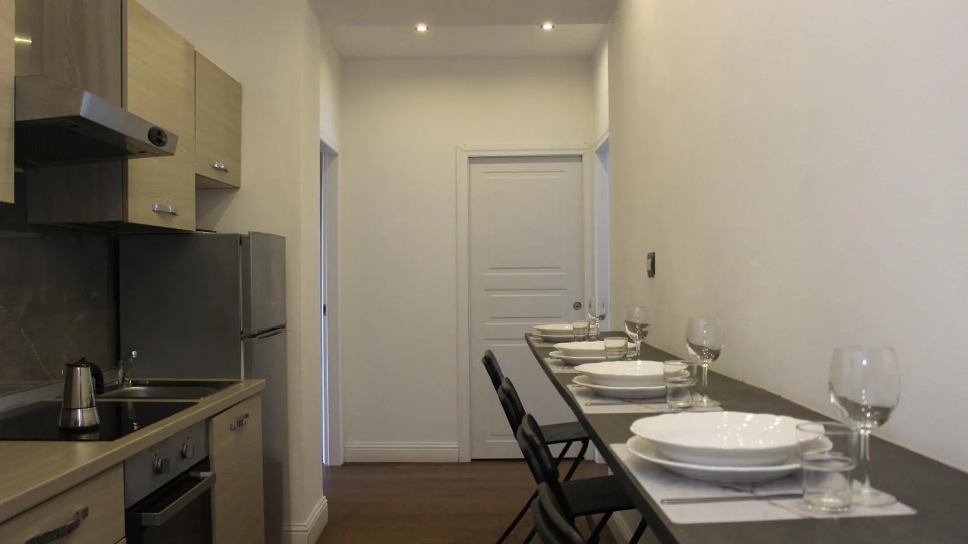 Art Apartment Stazione B Florenz