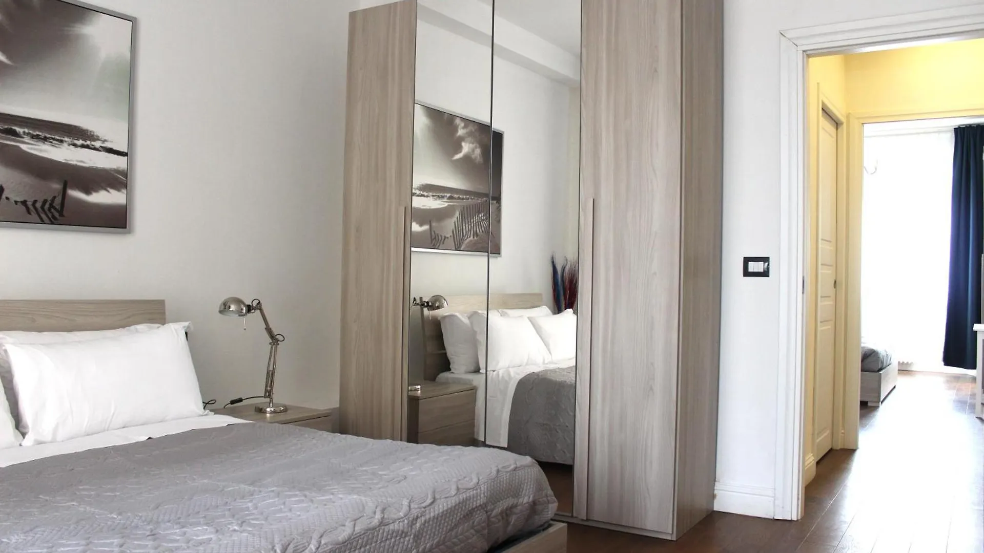 Art Apartment Stazione B Florence